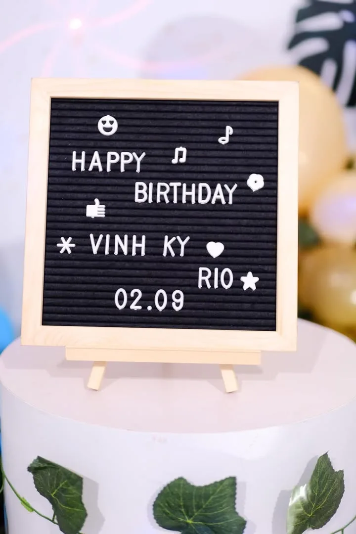 Nhấn để phóng to 🎉 CHÚC MỪNG SINH NHẬT BÉ RIO 1 TUỔI – CHÀNG TRAI NHỎ TUỔI NHƯNG “KHỦNG LONG” D… – ảnh 1