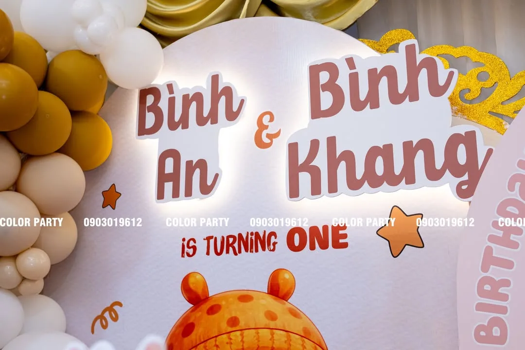 Nhấn để phóng to Hai chiếc “bé một tuổi” chiếm trọn spotlight hôm nay 🧡✨ – ảnh 4