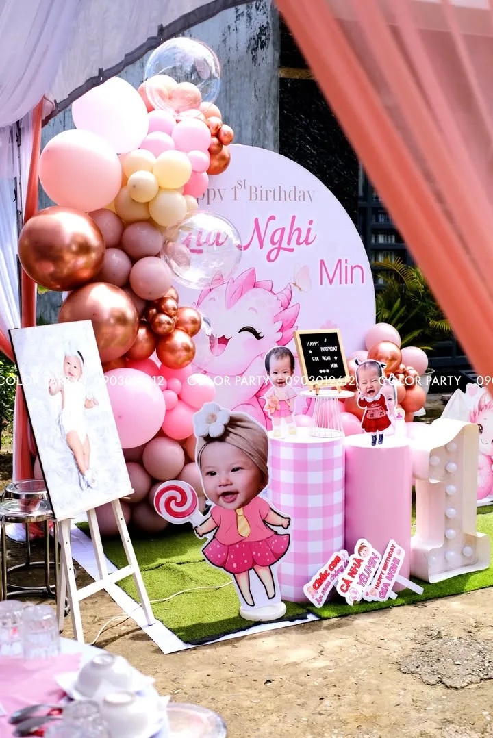 Nhấn để phóng to 🎀 Mừng Thôi Nôi Bé Gia Nghi – Nơi Rồng Hồng Tung Cánh 🎀 – ảnh 1
