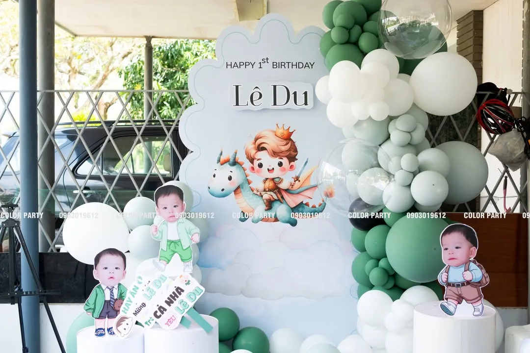 Nhấn để phóng to Chúc mừng thôi nôi bé Lê Du – Hoàng tử nhỏ cưỡi rồng xanh tung tăng giữa mây tr… – ảnh 2