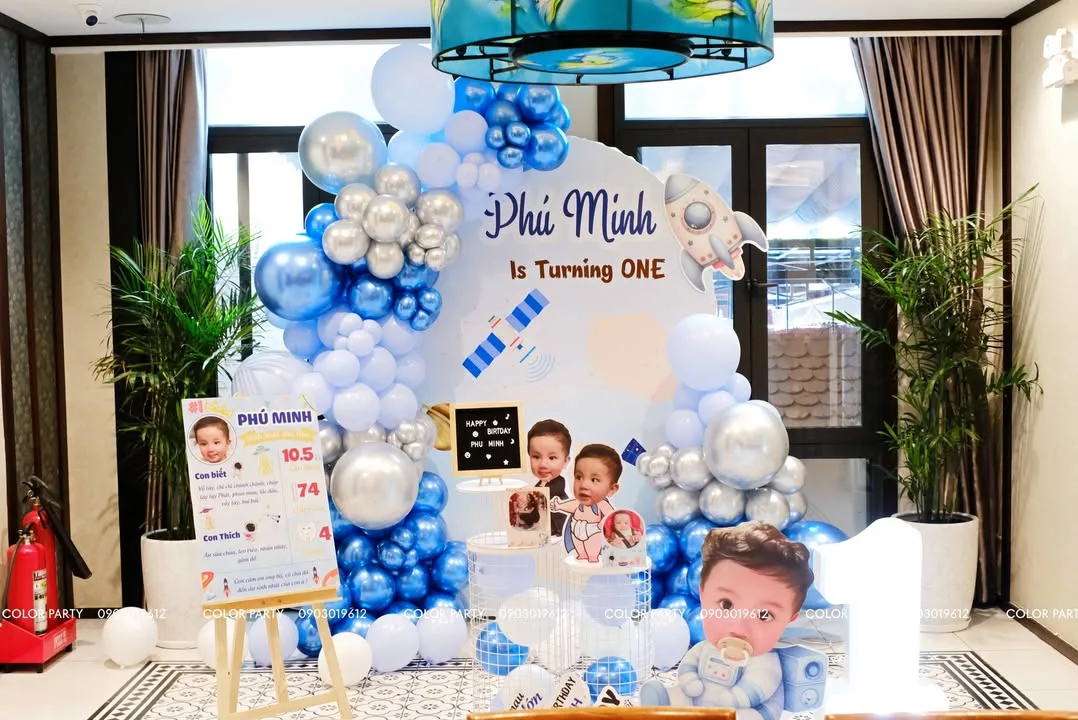Nhấn để phóng to 🎉 Chúc mừng sinh nhật 1 tuổi của “phi hành gia nhí” Phú Minh! 🚀 – ảnh 1