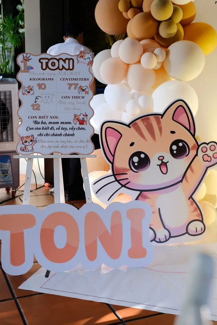 Nhấn để phóng to 🎉 CHÚC MỪNG SINH NHẬT NHẤT HUY - TONI ĐÁNG YÊU TRÒN 1 TUỔI! 🎂 – ảnh 7