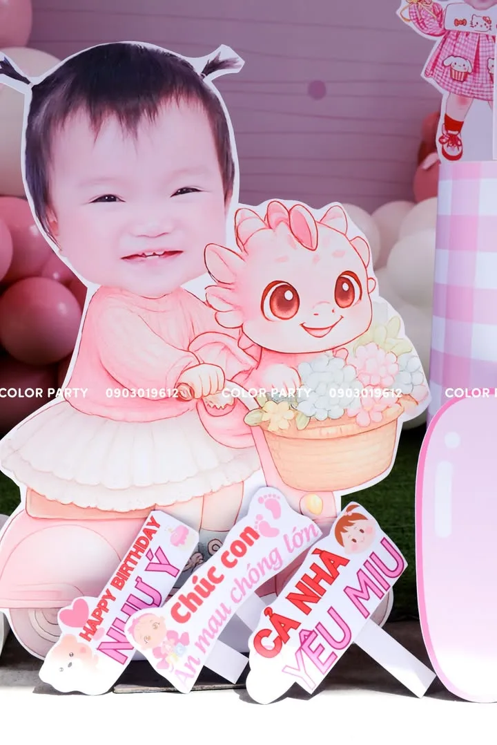 Nhấn để phóng to 💗 Miu - Cô bé 1 tuổi và một "vũ trụ hồng" siêu cấp đáng yêu!💗 – ảnh 2