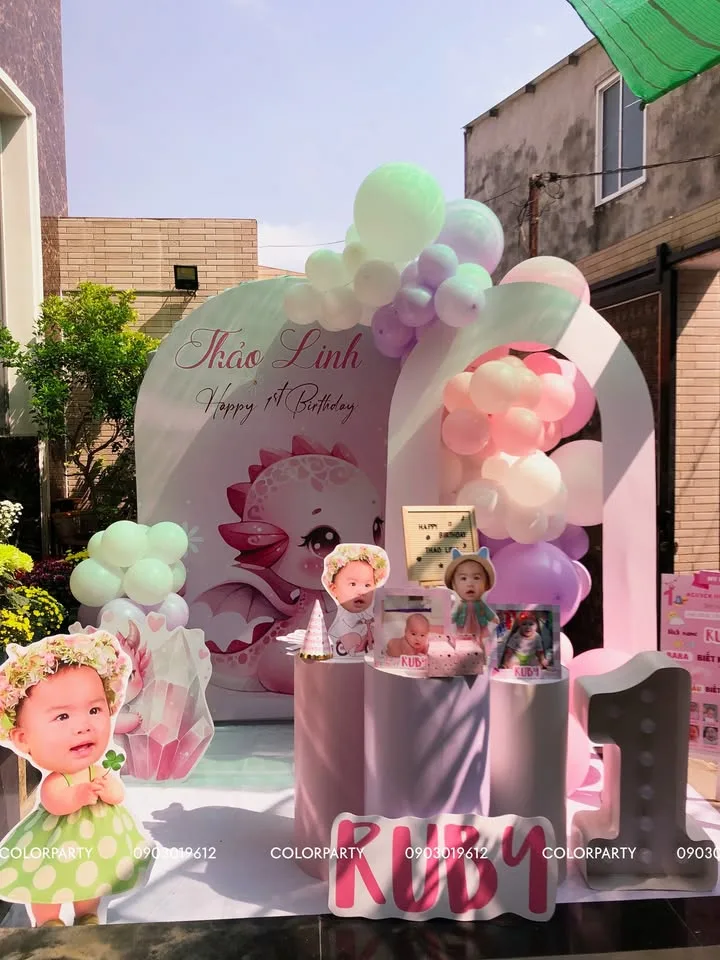 Nhấn để phóng to 🌸 Thảo Linh tròn 1 tuổi – Bữa tiệc ngọt ngào ! 🎂🎈 – ảnh 1