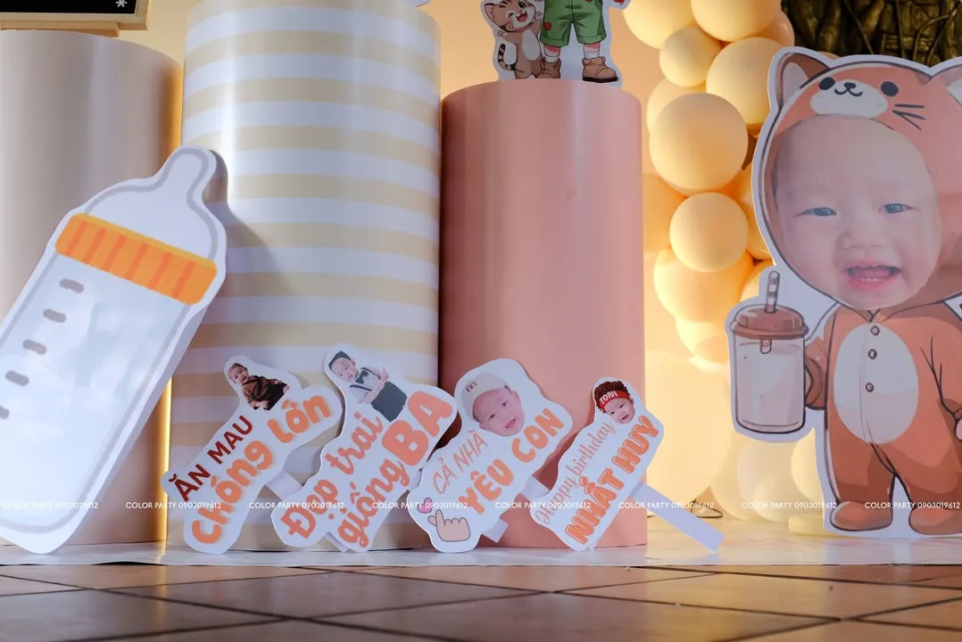 Nhấn để phóng to 🎉 CHÚC MỪNG SINH NHẬT NHẤT HUY - TONI ĐÁNG YÊU TRÒN 1 TUỔI! 🎂 – ảnh 2